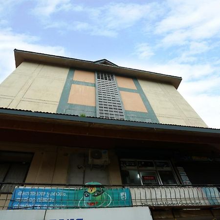 Oyo 15190 Select Residency Hotel Kozhikode Bagian luar foto