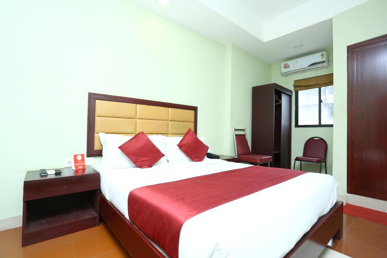 Oyo 15190 Select Residency Hotel Kozhikode Bagian luar foto