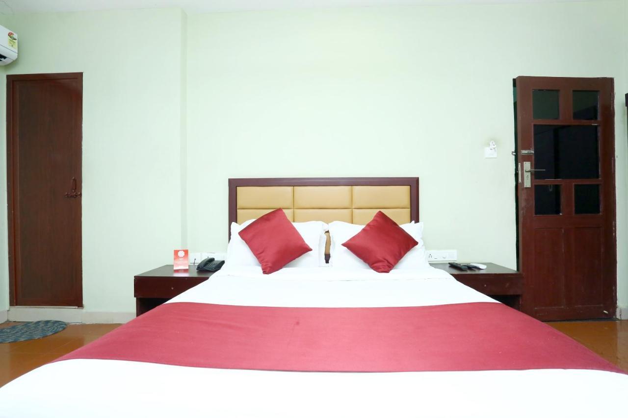 Oyo 15190 Select Residency Hotel Kozhikode Bagian luar foto